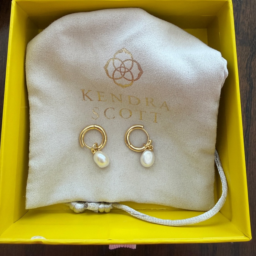 Kendra Scott Pearl Huggie Gold Earrings